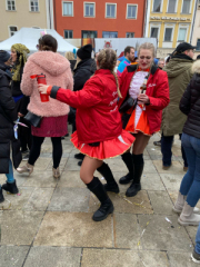 b58a9313-e55a-4e06-a810-f84a6d701b35