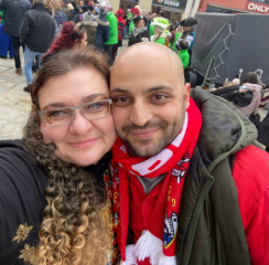 b5ab83a8-3243-4519-8580-1858d4c80789