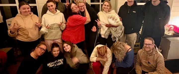 Gardemädels on Fire – Gemeinschaft, Grill & Geheimnisse 🔥🎶